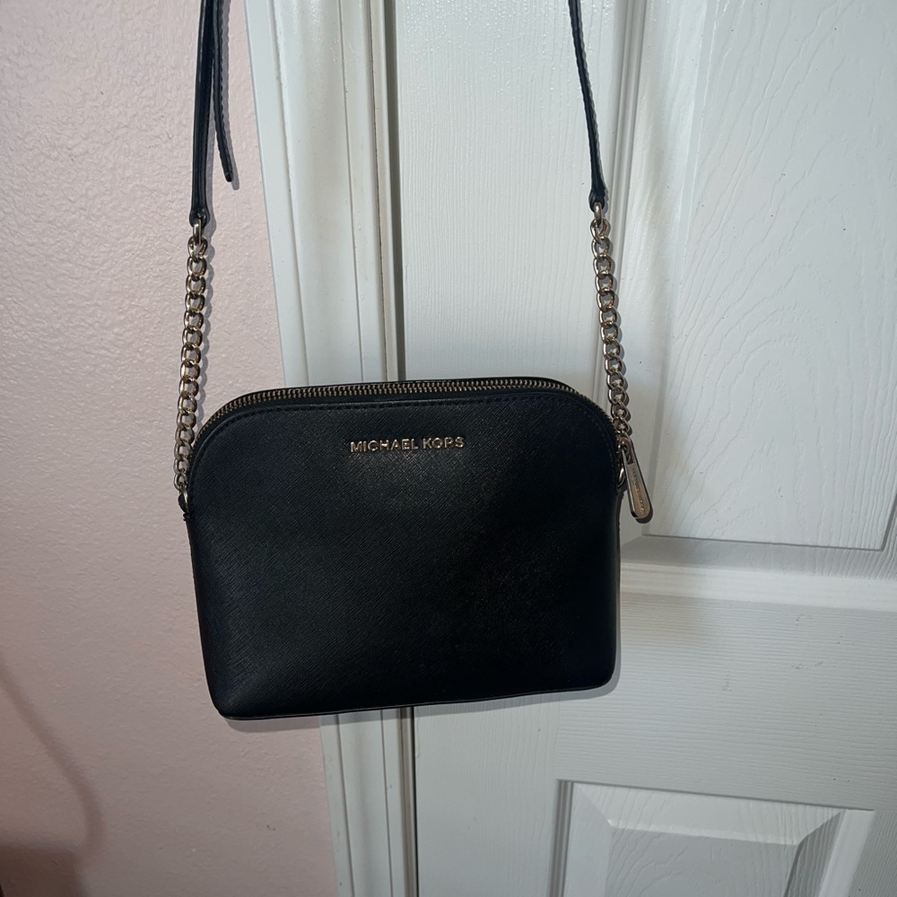 Michael Kors Black  | Crossbody Bag